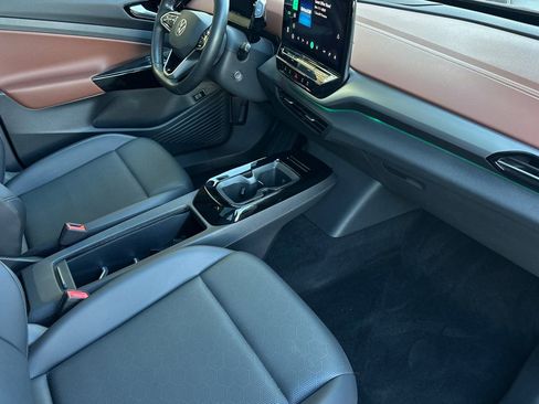 Used 2022 Volkswagen ID.4 Pro S w/ Gradient Package image 16