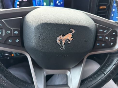 Used 2021 Ford Bronco Badlands image 30