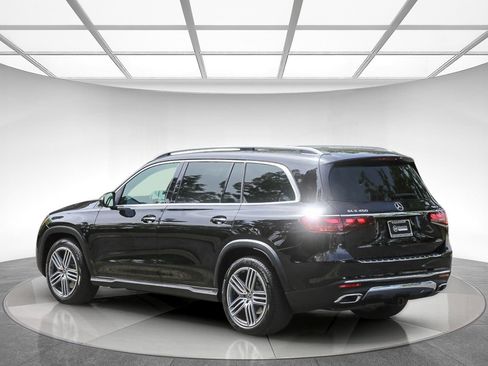 Certified 2024 Mercedes-Benz GLS 450 4MATIC image 2