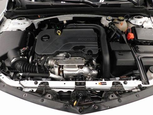 Used 2023 Chevrolet Malibu LT image 38