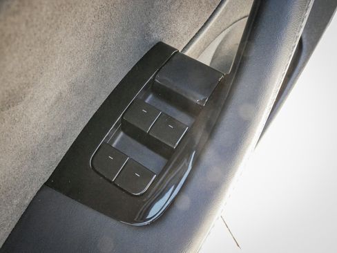 Used 2020 Tesla Model 3 Standard Range image 15