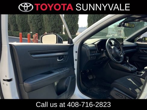 Used 2023 Honda CR-V Sport image 4