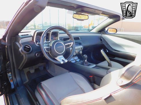 Used 2011 Chevrolet Camaro SS image 13