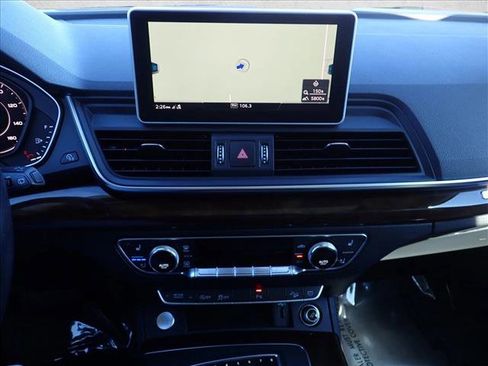 Used 2018 Audi Q5 2.0T Premium Plus image 18