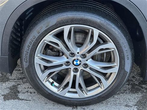 Used 2018 BMW X1 xDrive28i image 10