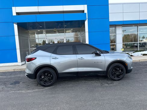 Used 2024 Chevrolet Blazer LT w/ Convenience Package image 3