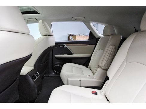 Used 2020 Lexus RX 350L FWD w/ Premium Package image 10