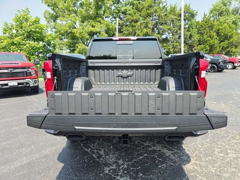 New 2026 Chevrolet Silverado 1500 LT Trail Boss w/ LT Trail Boss Premium Package AWD/4WD image 17