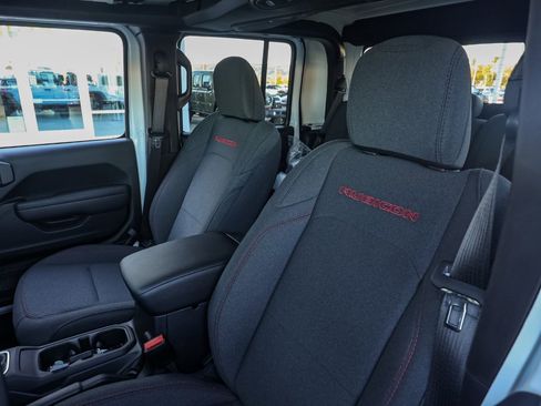 New 2026 Jeep Gladiator Rubicon image 15