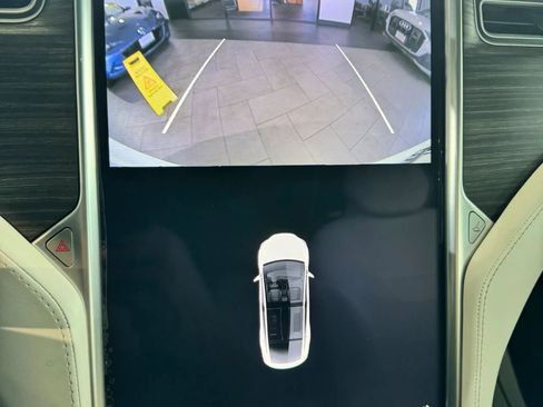 Used 2016 Tesla Model X 75D AWD/4WD image 33