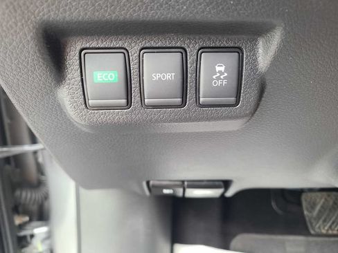 Used 2017 Nissan Sentra S FWD image 28