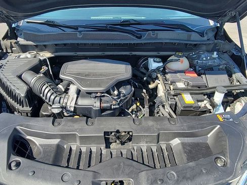 Used 2022 Chevrolet Blazer LT FWD image 28