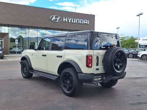 Used 2025 Ford Bronco Outer Banks AWD/4WD image 5