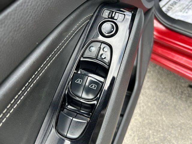 Used 2021 Nissan Altima 2.5 SL FWD image 12