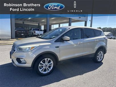 Used 2017 Ford Escape SE