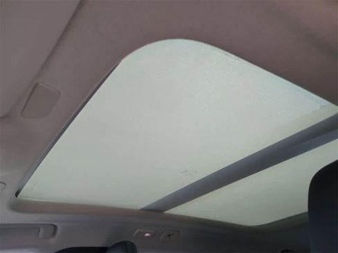 New 2026 Volvo XC40 B5 Core w/ Protection Package Premier image 17