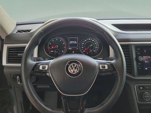 Used 2019 Volkswagen Atlas SE FWD image 12