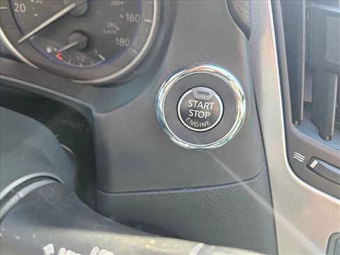 Used 2018 INFINITI Q60 3.0t Luxe w/ Sensory Package 3.0T Luxe image 16