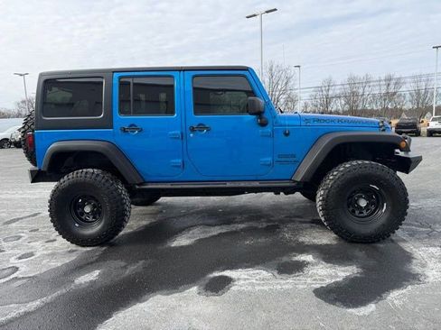 Used 2015 Jeep Wrangler Unlimited Sport w/ Max Tow Package image 8
