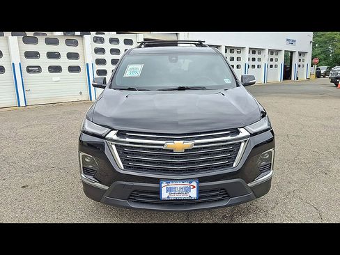 Certified 2023 Chevrolet Traverse LT AWD/4WD image 3