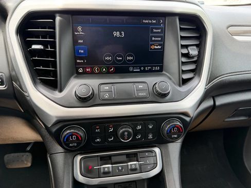 Used 2021 GMC Acadia SLT w/ LPO, Floor Liner Package AWD/4WD image 23
