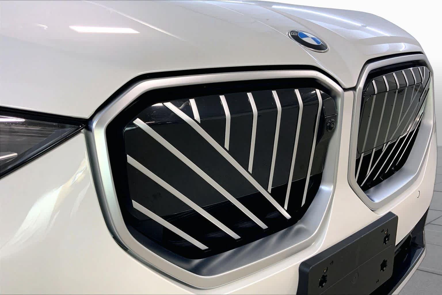 Used 2025 BMW X3 xDrive30i w/ Premium Package AWD/4WD image 32