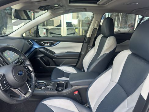 Used 2019 Subaru Crosstrek Hybrid w/ Moonroof Package w/Navigation image 4