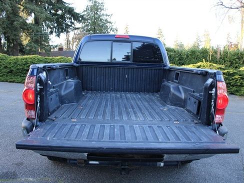 Used 2007 Toyota Tacoma PreRunner image 16