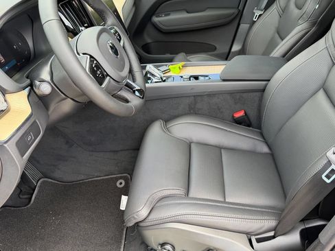 New 2027 Volvo XC60 B5 Ultra AWD/4WD image 18