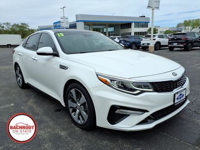 Used 2019 Kia Optima S w/ S Panoramic Sunroof Package