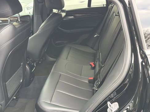 Certified 2023 BMW X4 xDrive30i w/ Premium Package image 33