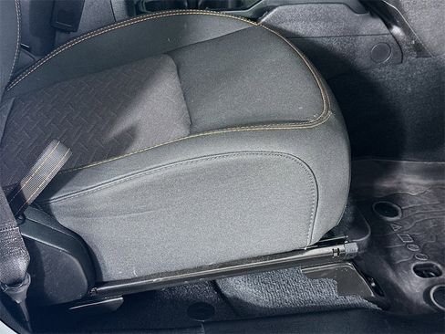 Used 2023 Jeep Gladiator Mojave w/ Cold Weather Group image 23