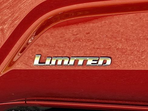 Used 2026 Toyota 4Runner Limited AWD/4WD image 31