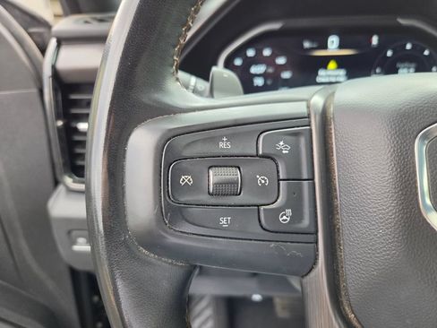 Used 2024 GMC Sierra 1500 AT4 w/ Technology Package AWD/4WD image 15