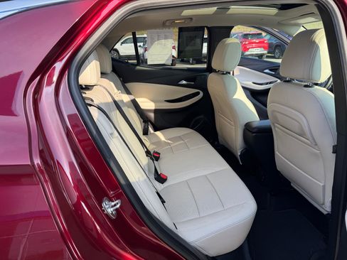 Used 2025 Buick Encore GX Avenir w/ Avenir Technology Package image 30