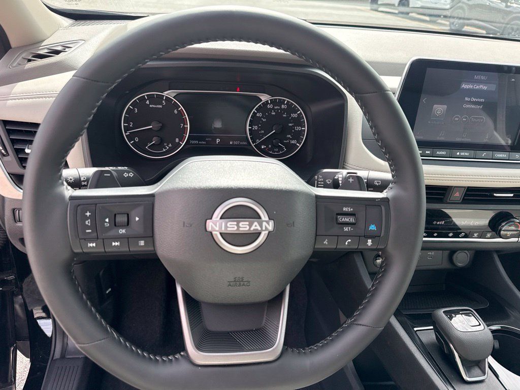Certified 2026 Nissan Rogue SV w/ SV Premium Package AWD/4WD image 7