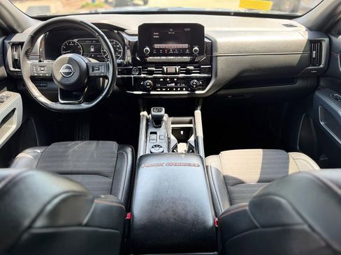Used 2024 Nissan Pathfinder Rock Creek AWD/4WD image 12