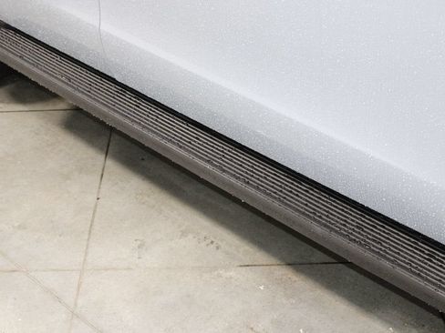 New 2027 Lincoln Navigator Premiere RWD image 12
