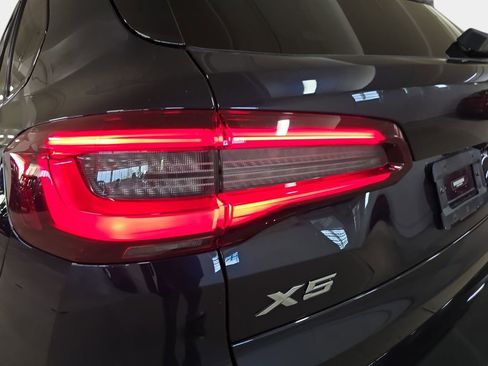 Used 2023 BMW X5 sDrive40i w/ M Sport Package image 33