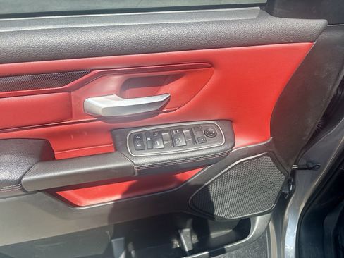 Used 2022 RAM 1500 Rebel AWD/4WD image 17