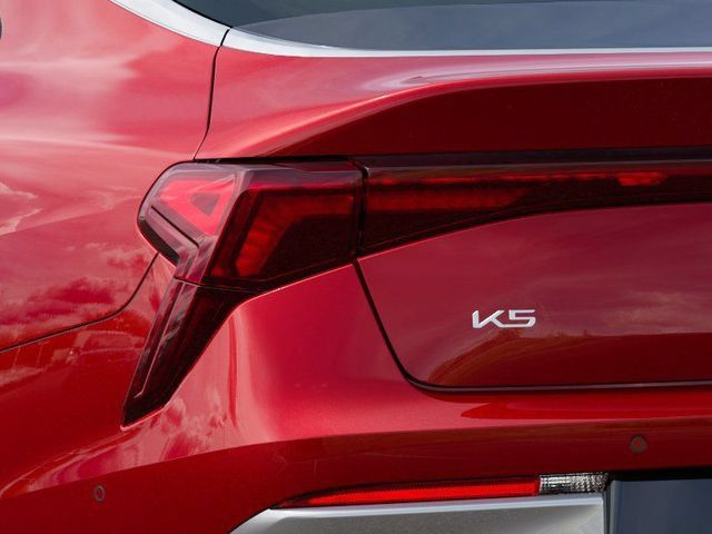 New 2025 Kia K5 EX FWD image 11