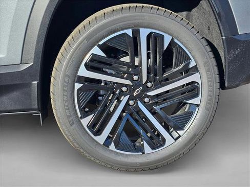 New 2026 Chevrolet Equinox RS image 10