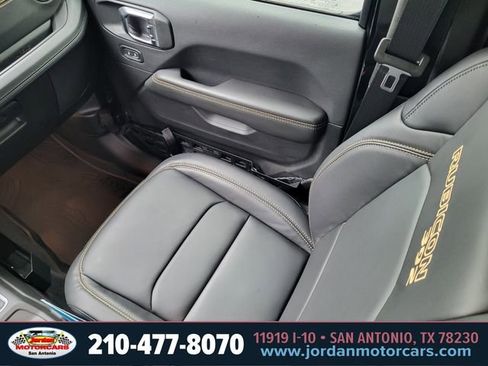 Used 2025 Jeep Wrangler Unlimited Rubicon 392 AWD/4WD image 16