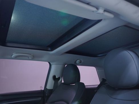 Used 2023 MINI Cooper S image 8