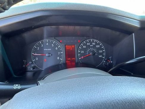 Used 2018 Nissan NV 3500 SL RWD image 23