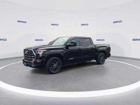 Used 2022 Toyota Tundra Platinum image 4