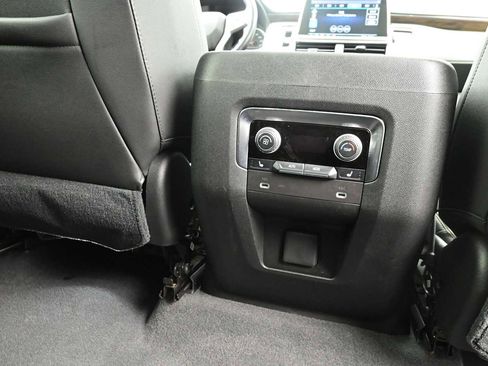Used 2021 Chevrolet Tahoe Premier w/ Premium Package AWD/4WD image 62