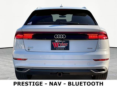 Used 2019 Audi Q8 Prestige AWD/4WD image 5