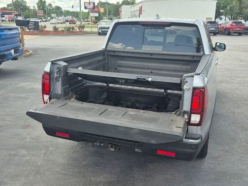 Used 2020 Honda Ridgeline RTL-E image 4
