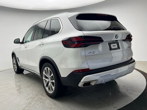 Certified 2025 BMW X5 xDrive40i image 4